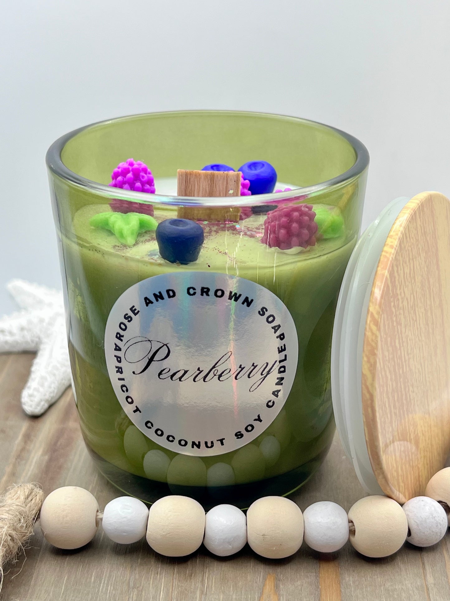 Pearberry - Organic Apricot, Coconut & Soy Wax Candle