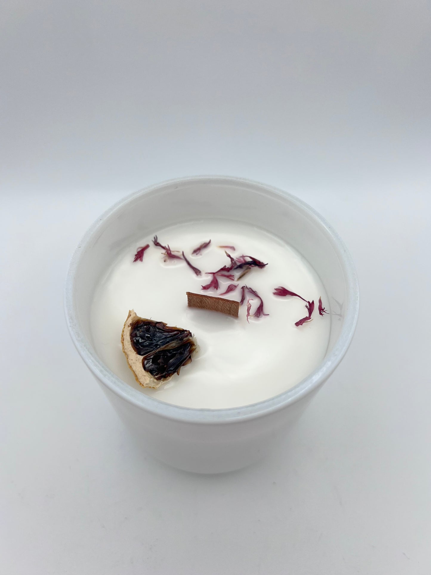 Cherry Lemonade - Apricot, Coconut & Soy Wax Candle